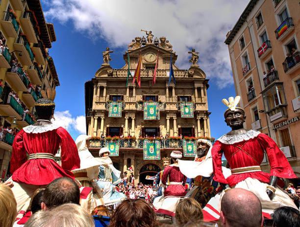 Trampantojo Apartamento En El Corazon De Pamplona Lejlighed Eksteriør billede