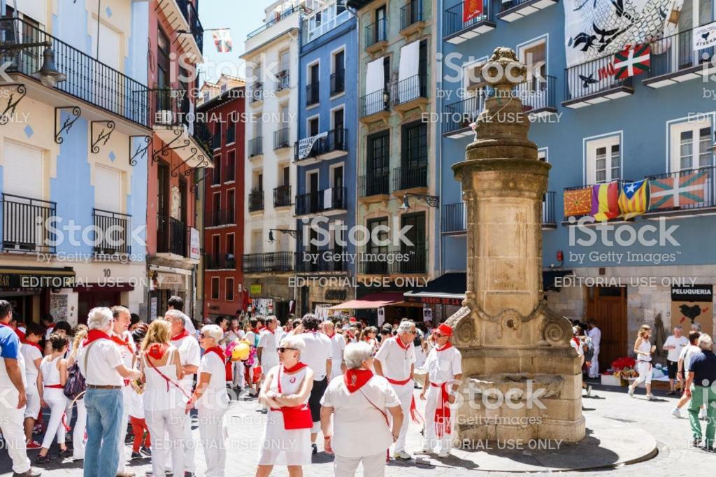 Trampantojo Apartamento En El Corazon De Pamplona Lejlighed Eksteriør billede